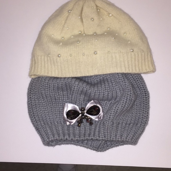 Charming Charlie Beanies - Picture 2 of 4